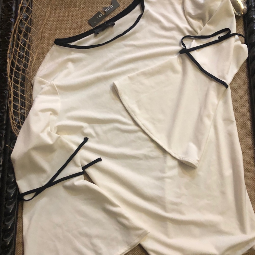 NWT The Limited tied Bell Sleeve Blouse Size PL